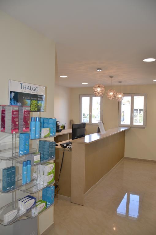 Appart'Hotel Et Chambres Essentiel Spa Αρλ Εξωτερικό φωτογραφία
