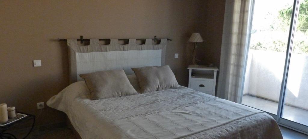 Appart'Hotel Et Chambres Essentiel Spa Αρλ Δωμάτιο φωτογραφία